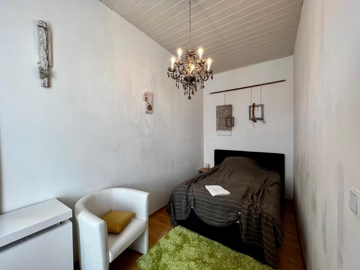 Abdalla Apartments Knittelfeld Eksteriør bilde
