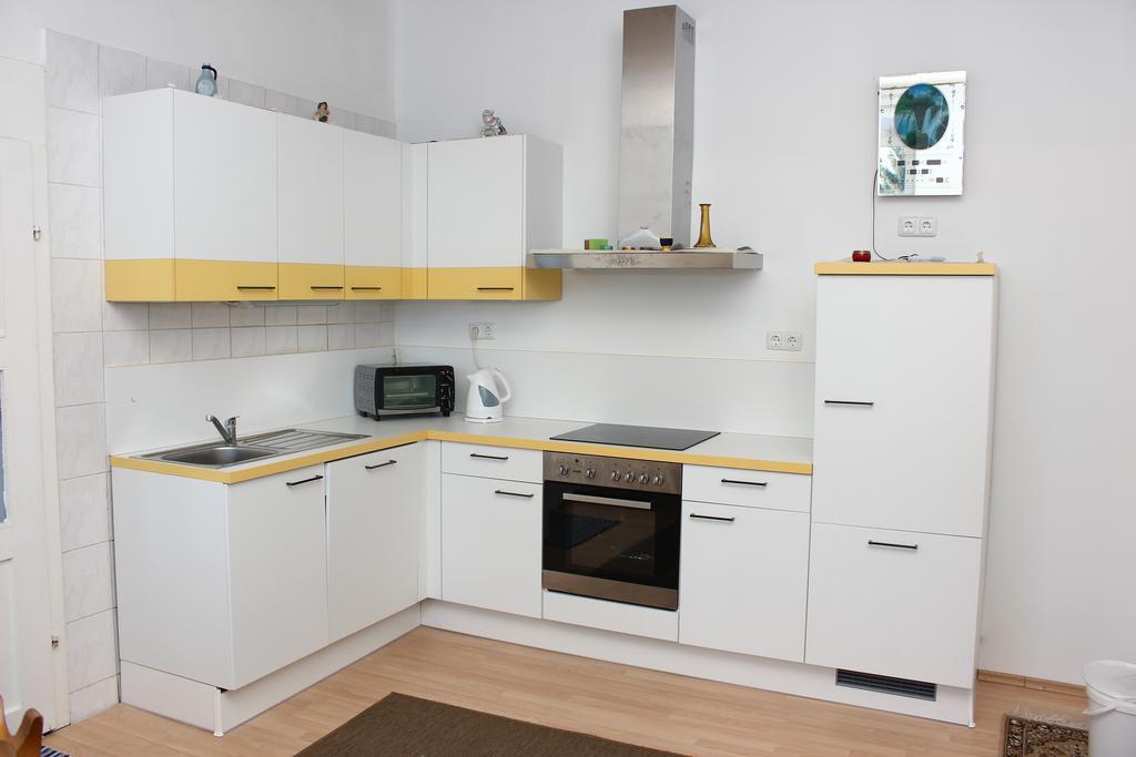 Abdalla Apartments Knittelfeld Eksteriør bilde