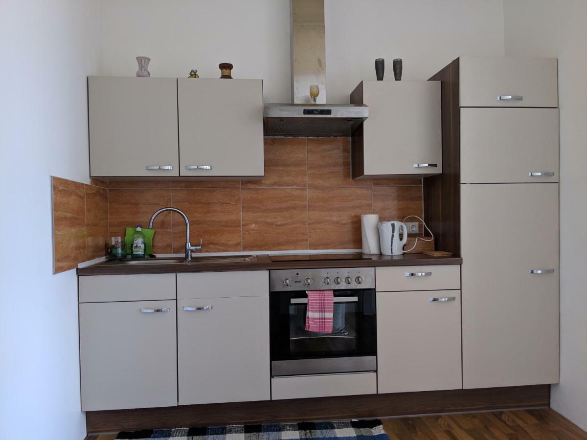 Abdalla Apartments Knittelfeld Eksteriør bilde